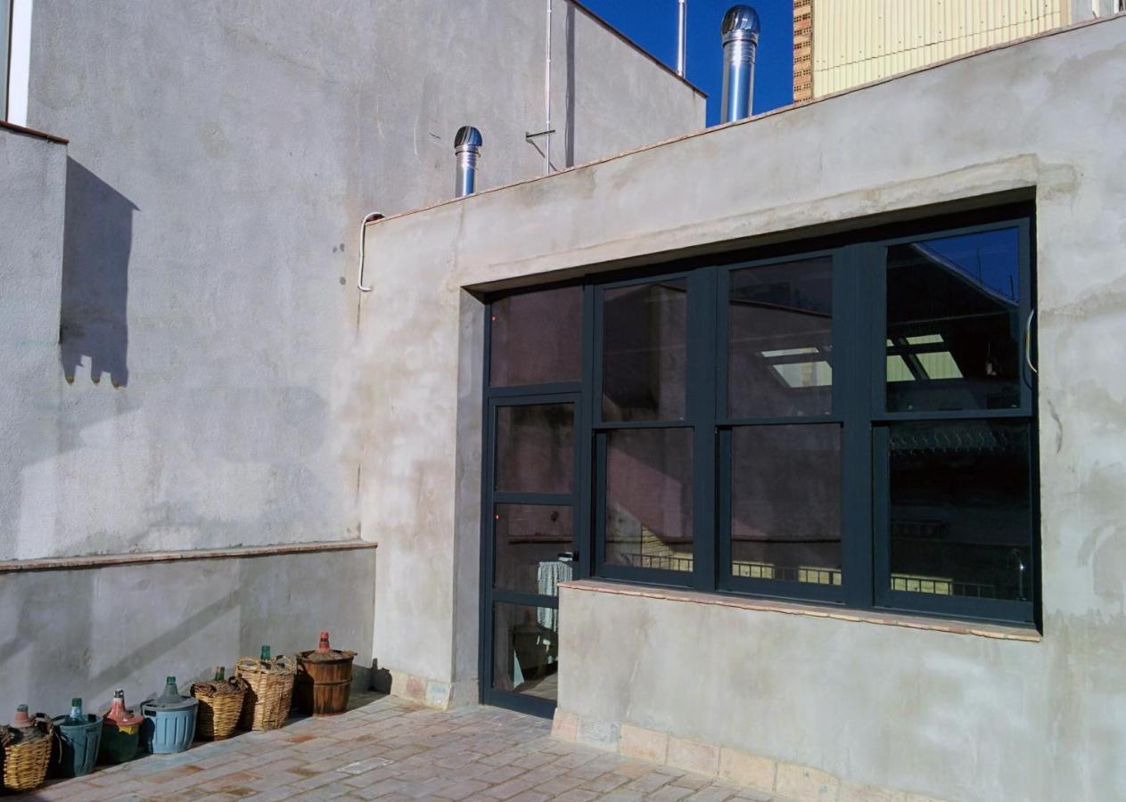דירות Increible Loft De Diseno En Casco Antiguo אמפוסטה מראה חיצוני תמונה