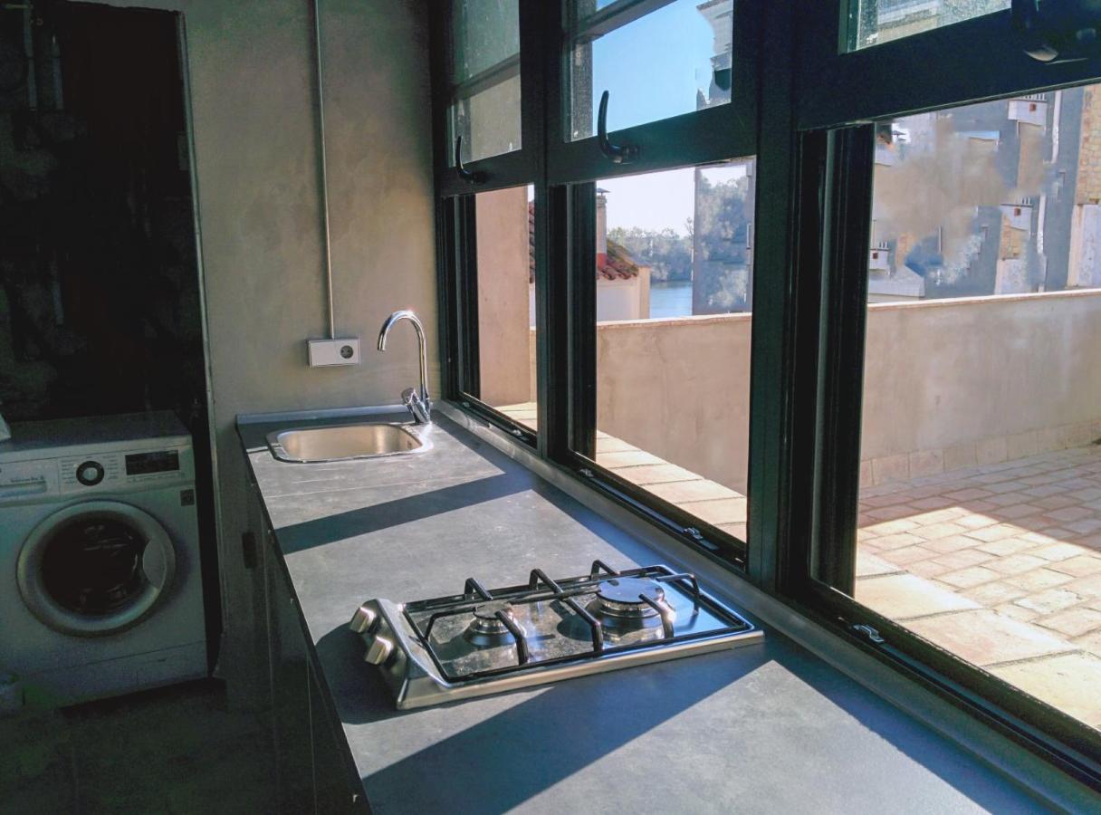 דירות Increible Loft De Diseno En Casco Antiguo אמפוסטה מראה חיצוני תמונה